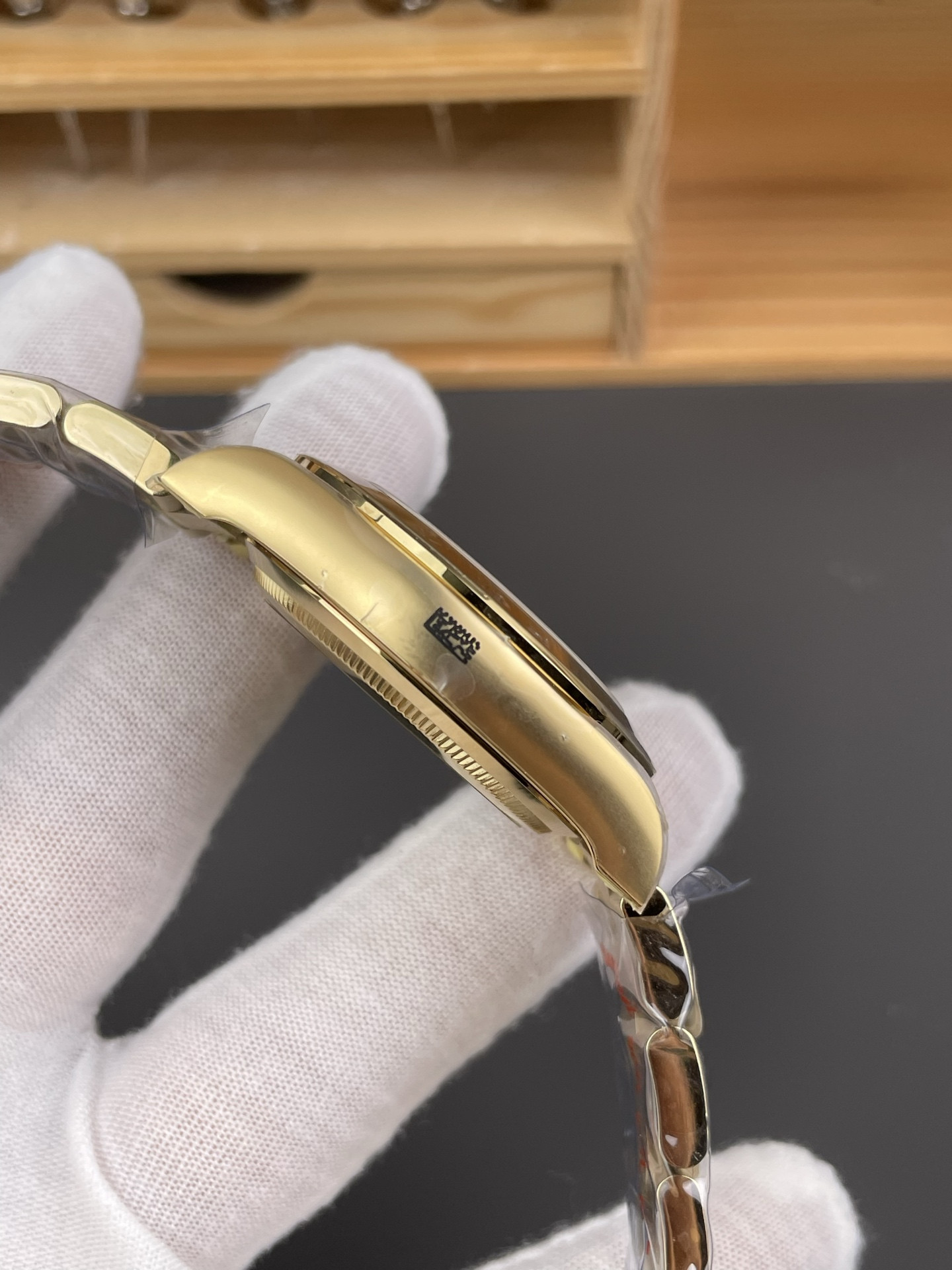 Full Gold Daytona Small Monster