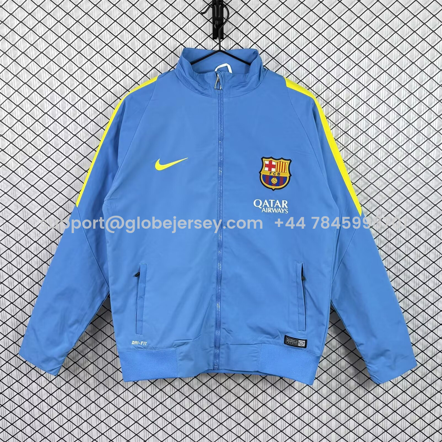 Retro Barcelona 2015-16 Windbreaker Jacket - Blue