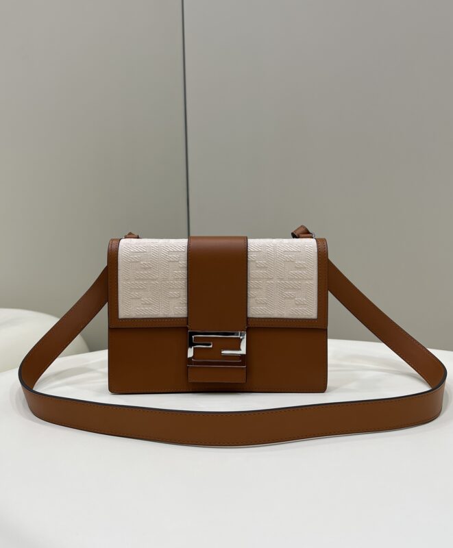 Replica Fendi Baguette Pouch Brown