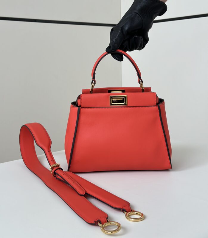 Replica Fendi Peekaboo Medium Red