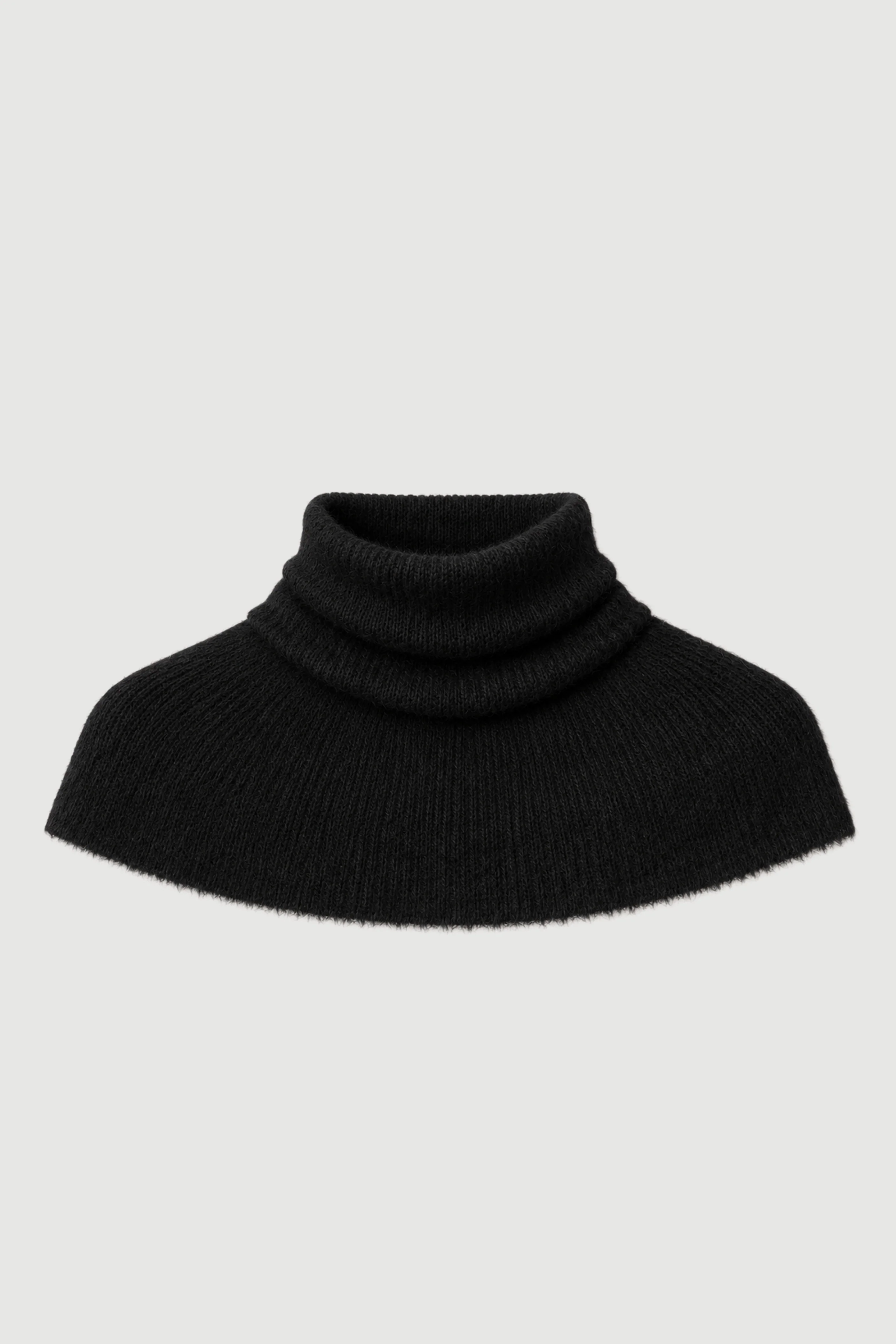 Aspen Pullover Funnel-Neck Scarf