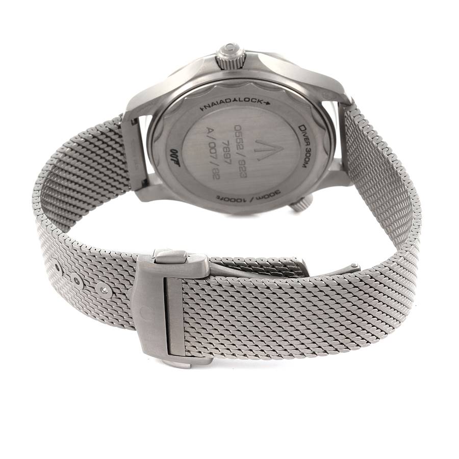 Omega Seamaster 007 Edition Titanium Mens Watch 210.90.42.20.01.001