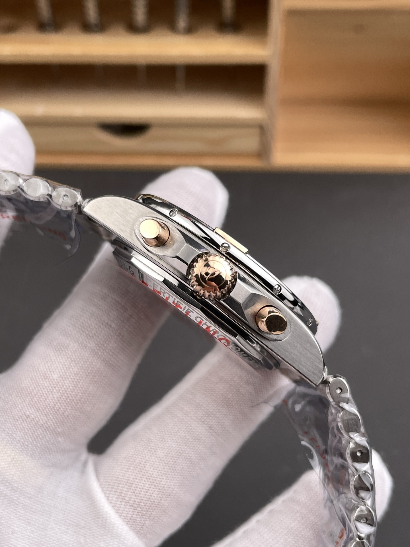 Chronomat B01 Two-tone Rose Gold Silver Dial