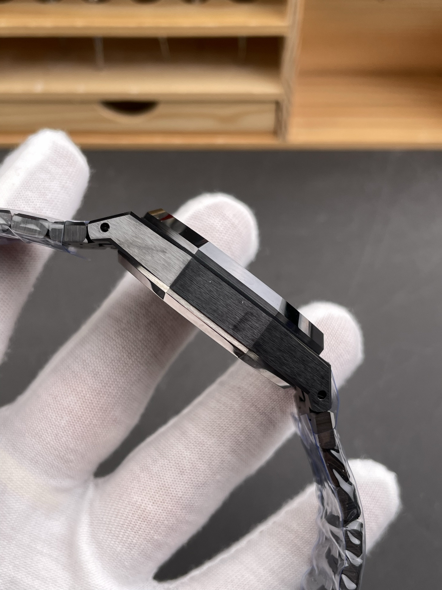 Royal Oak 26240 Black Ceramic DDF Factory