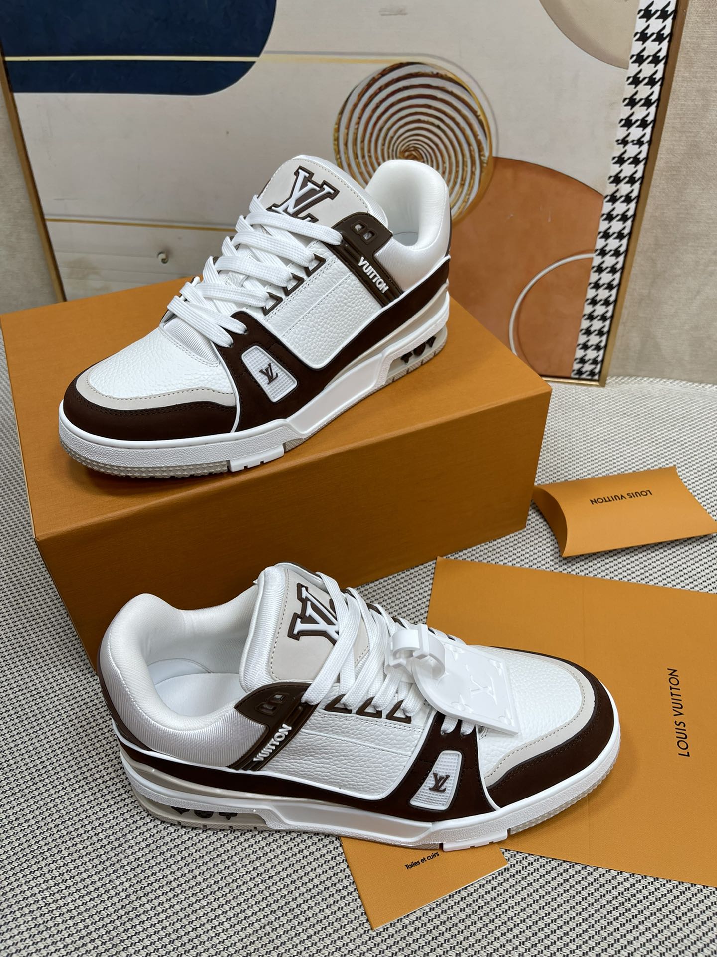 Louis Vuitton Lv Trainer Sneaker Brown 1Ablvb