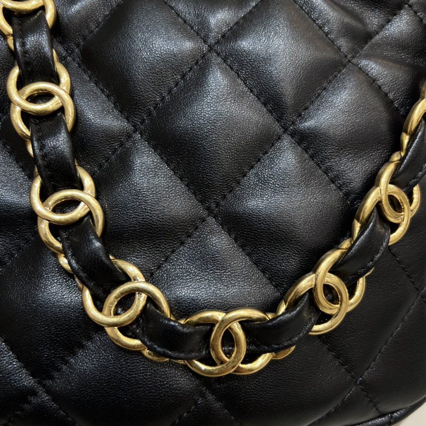 CHANEL 22k Hobo Underarm Bag
