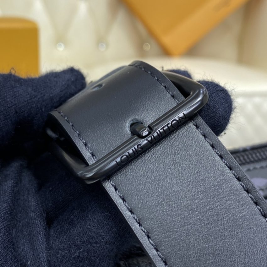 Replica Louis Vuitton Steamer Messenger Black Canvas