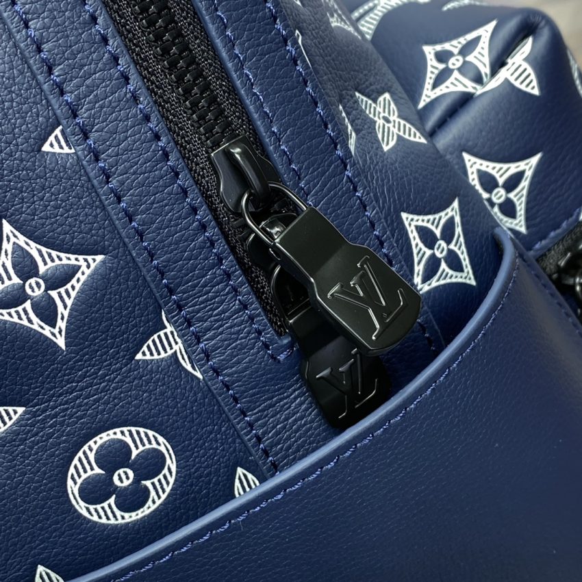 Replica Louis Vuitton Discovery Backpack Blue