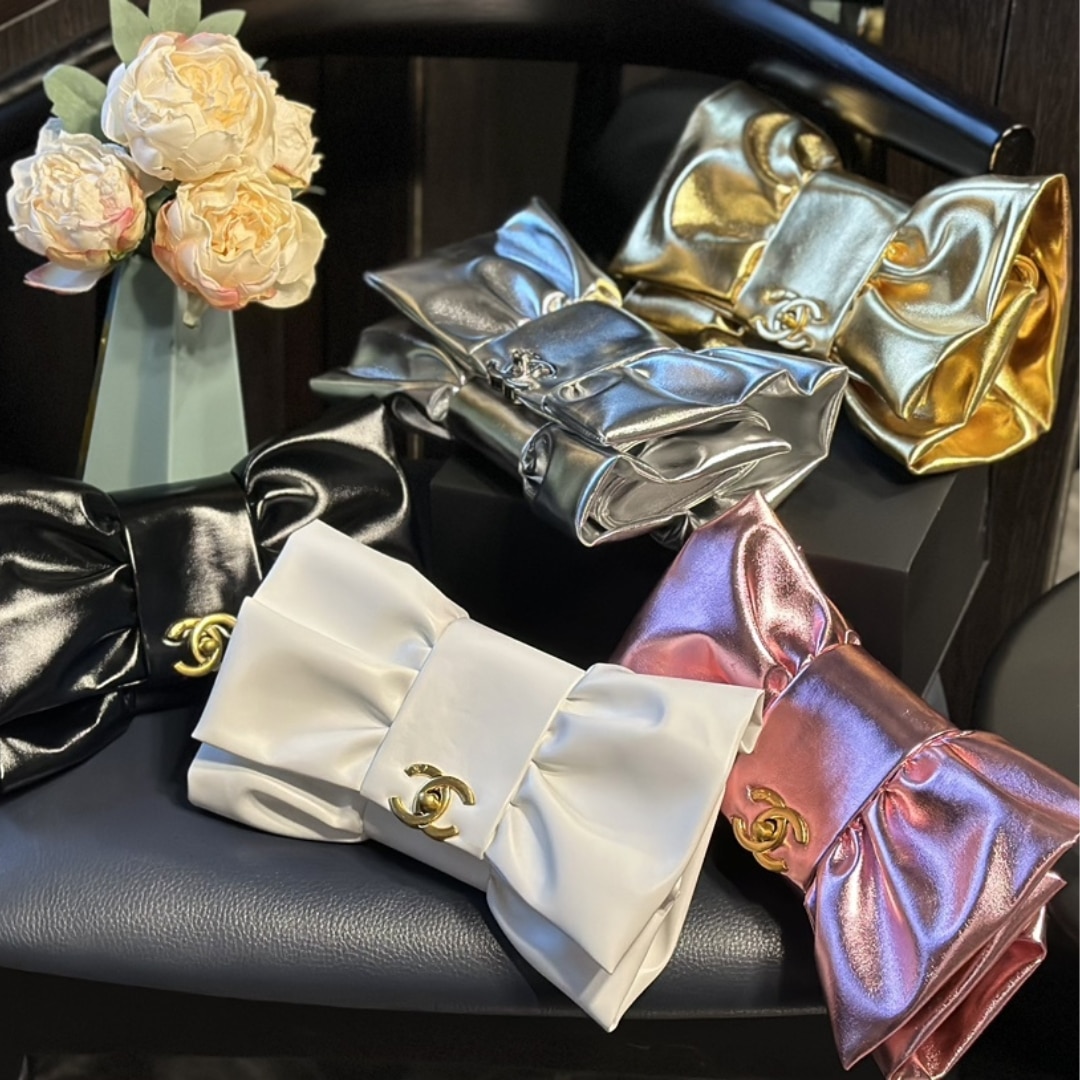 Chanel Clutch Metallic And Gold Metal In Pink 24Cm As5129 B18041 Nzk53