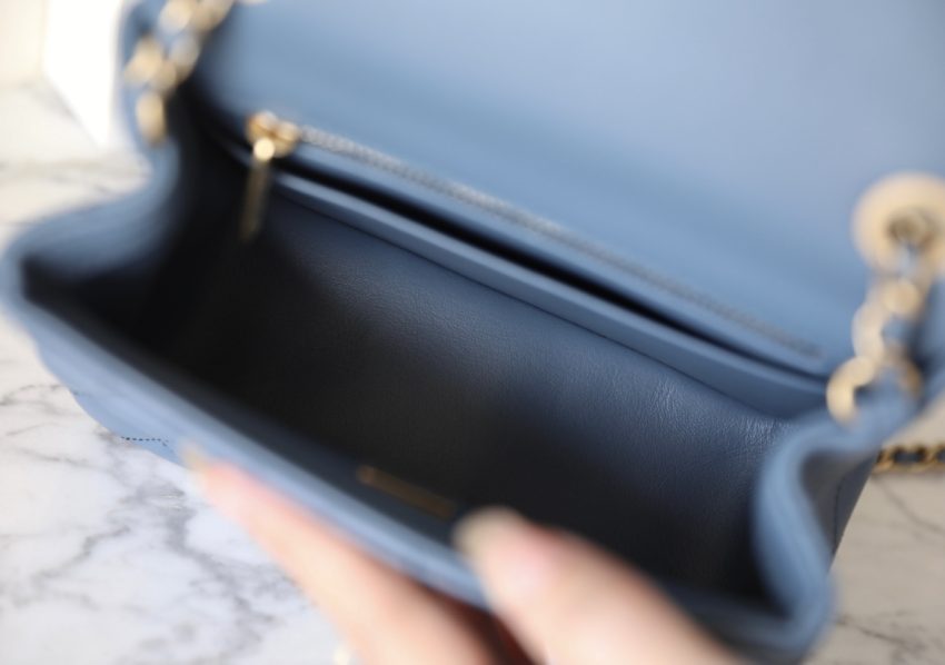 CHANEL CF 17cm Golden Ball