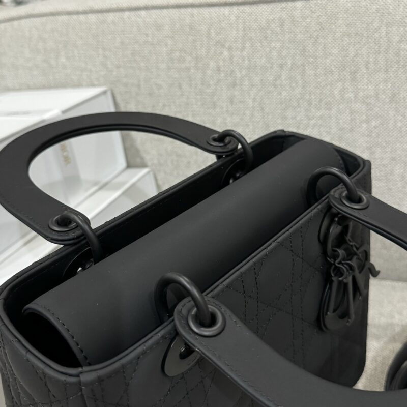 Replica Lady Dior Medium Ultramatte Black
