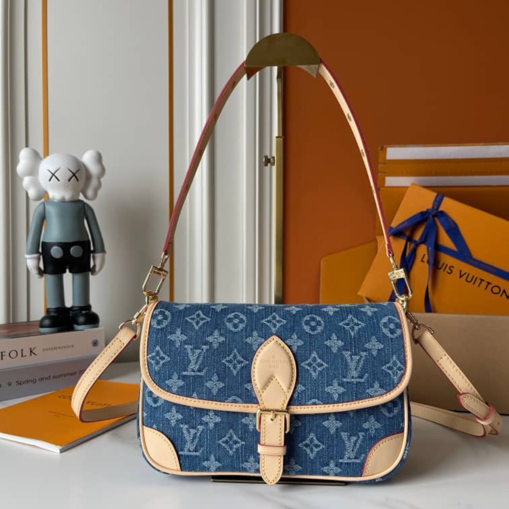 Louis Vuitton Diane Bag Denim Blue 24Cm M13070