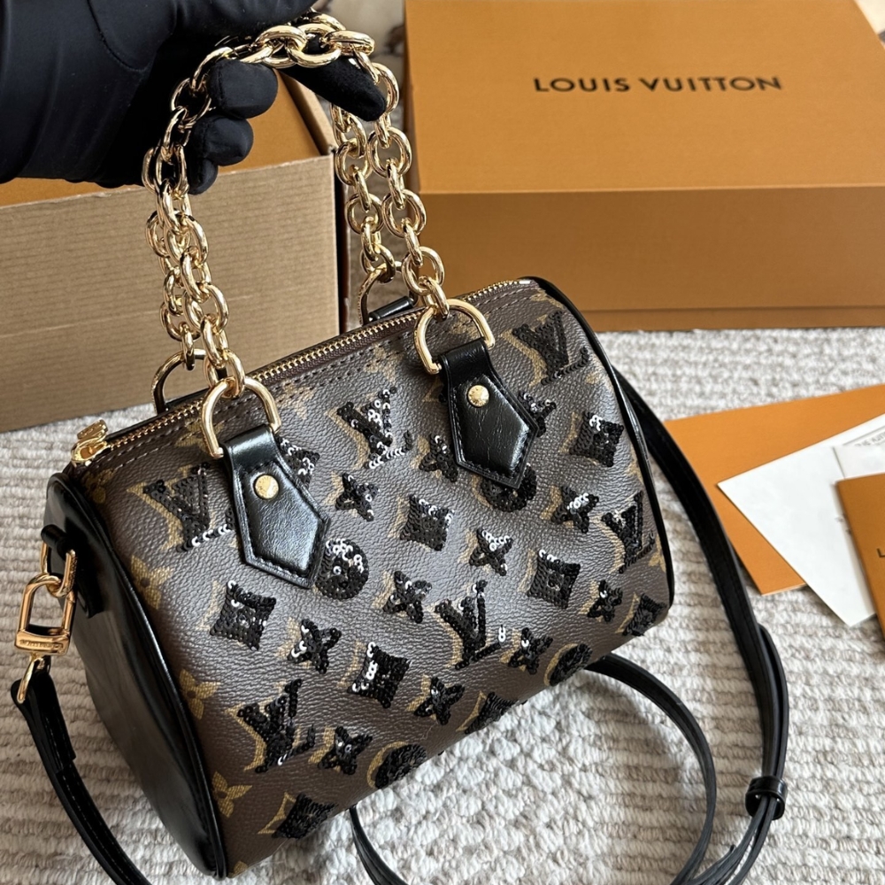Louis Vuitton Speedy Bandouliere 20 Monogram Canvas Brown 20cm M26314