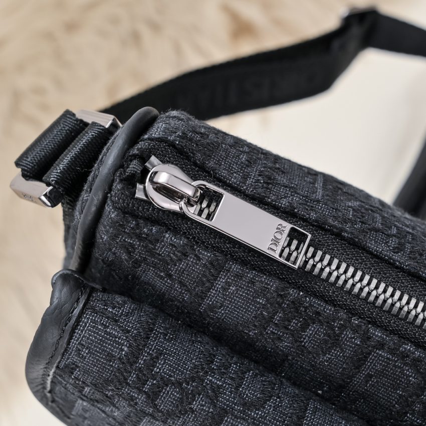 Replica Dior 8 Bag With Strap