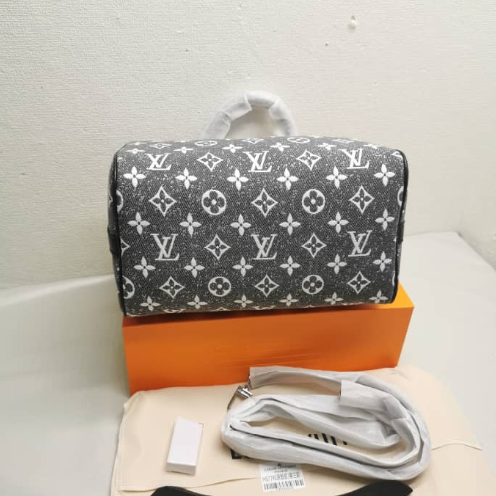 Louis Vuitton Speedy Bandoulière 25 Grey 25Cm M21464