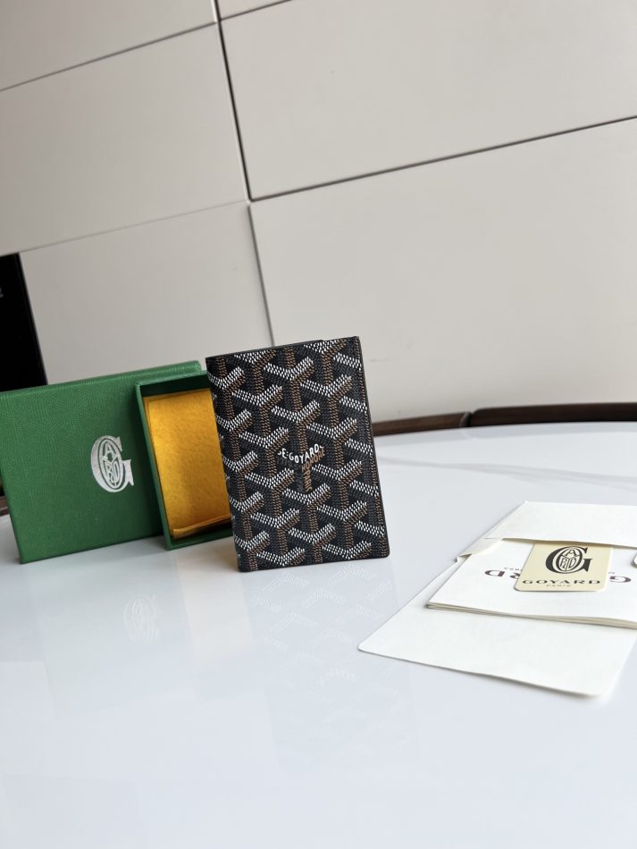 Goyard Saint-Pierre Card Wallet — Premium Card Case Dupe