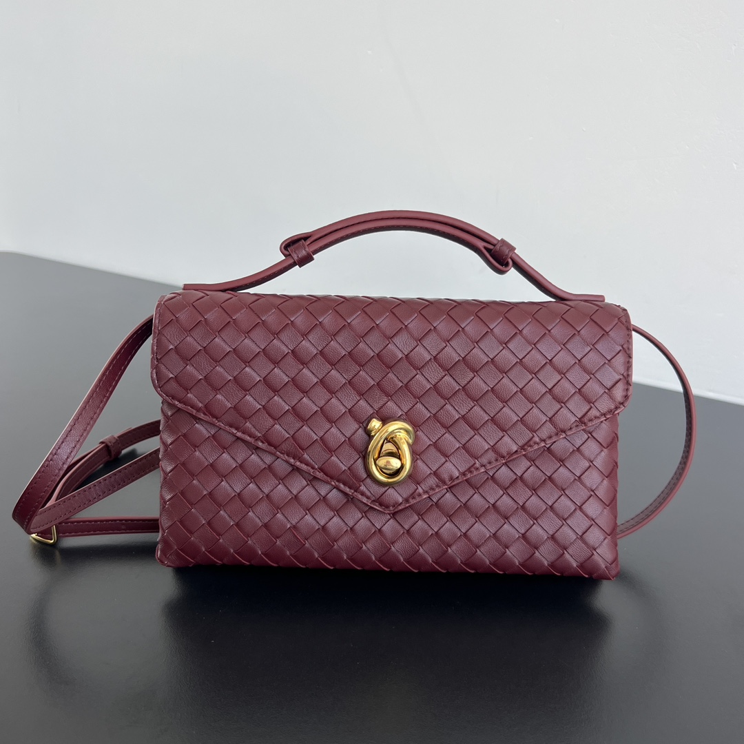 Bottega Veneta Knot Lock Replica