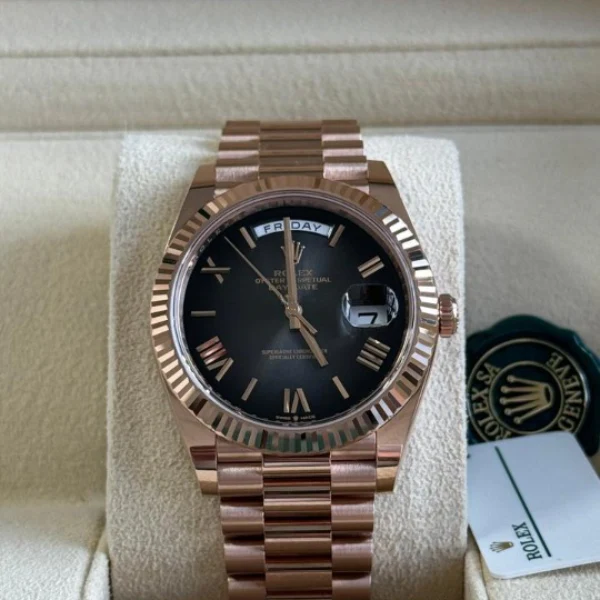 Rolex Day-Date 228235 \