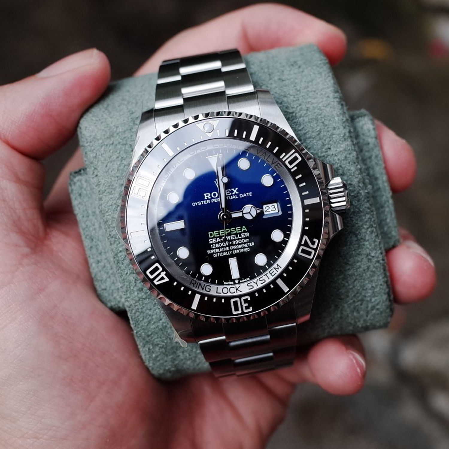 The Newest Realse-?Big Promotion-Rolex Sea-Dweller Deepsea 126660 D-Blue "James Cameron" Blue Dial 44mm Unworn