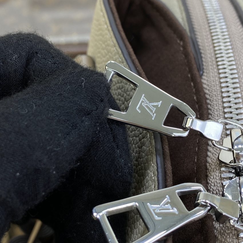 Replica Louis Vuitton Humea Beige