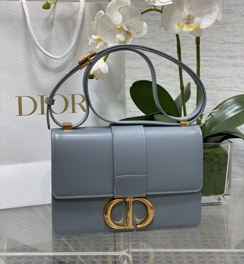 Replica Dior 30 Montaigne Blue