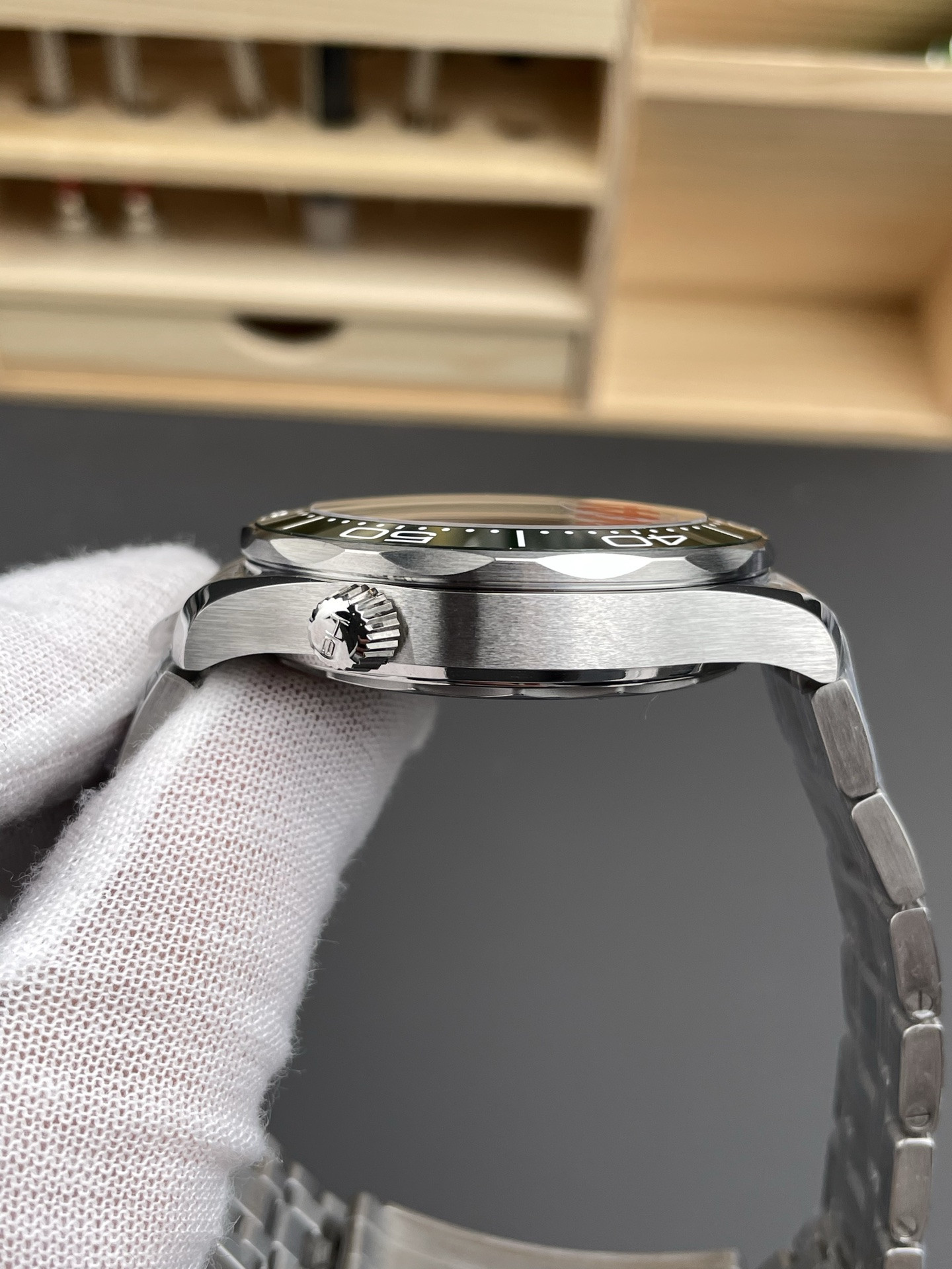 Seamaster 300 Green V4 Version