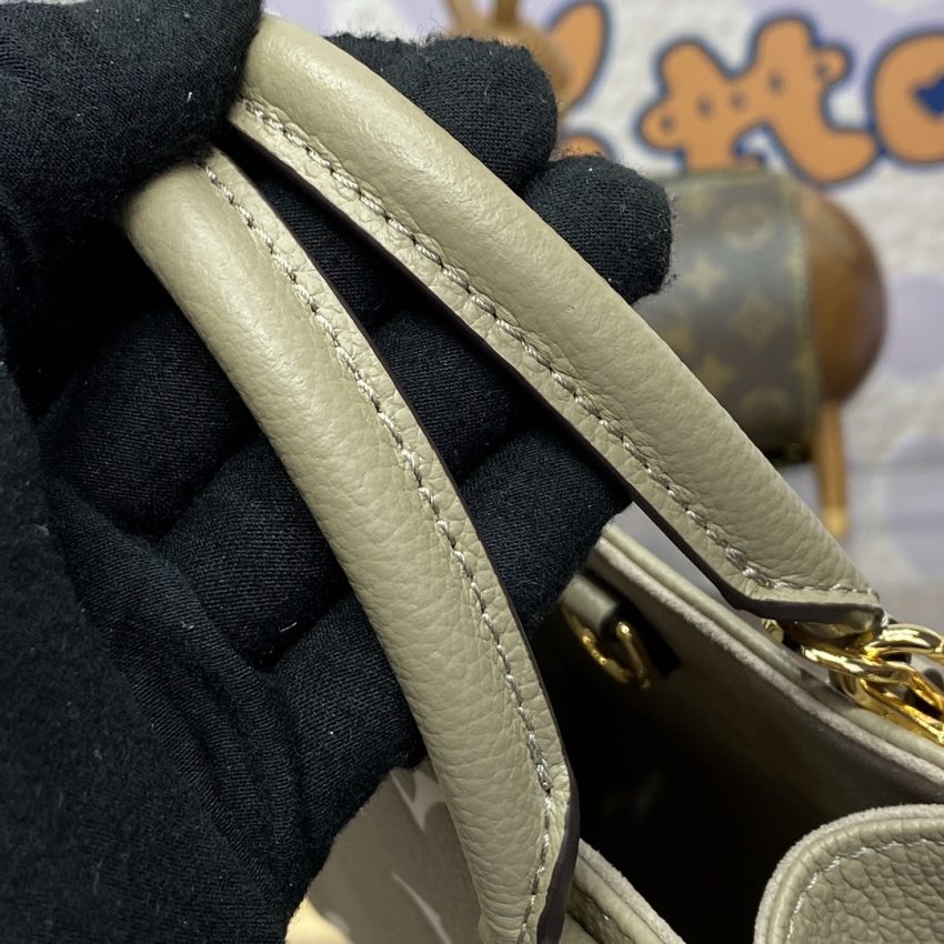 Replica Louis Vuitton Onthego Bb Beige