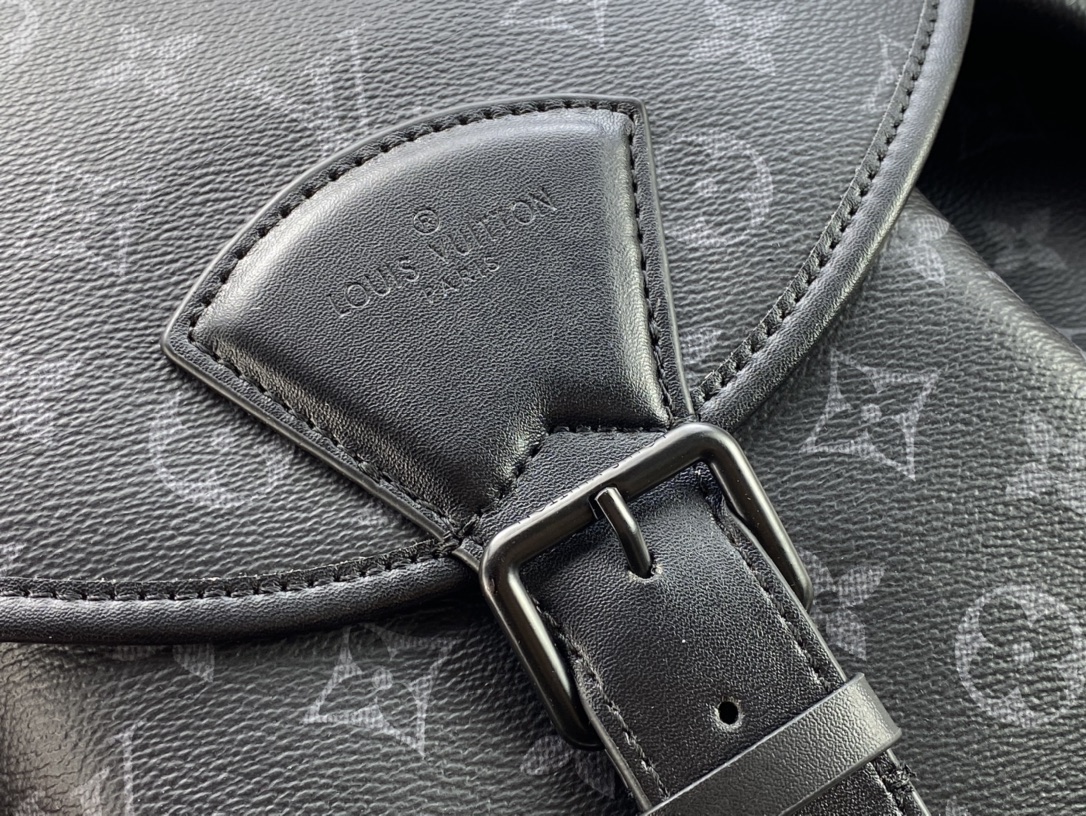 Louis Vuitton Montsouris Backpack Black 40Cm M46683