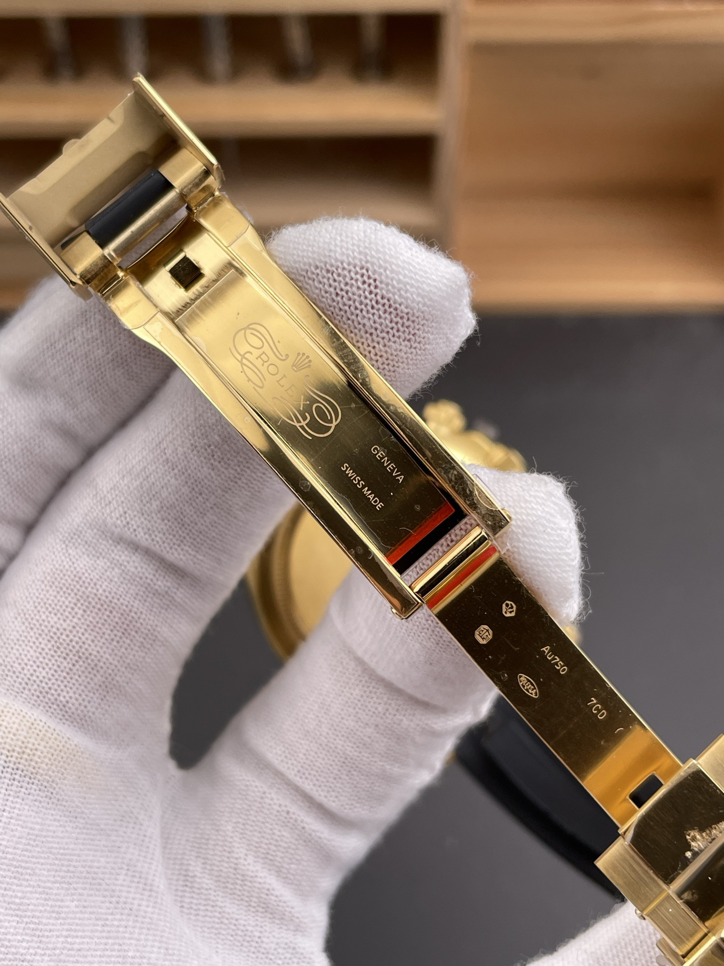 Gold Tiger Daytona