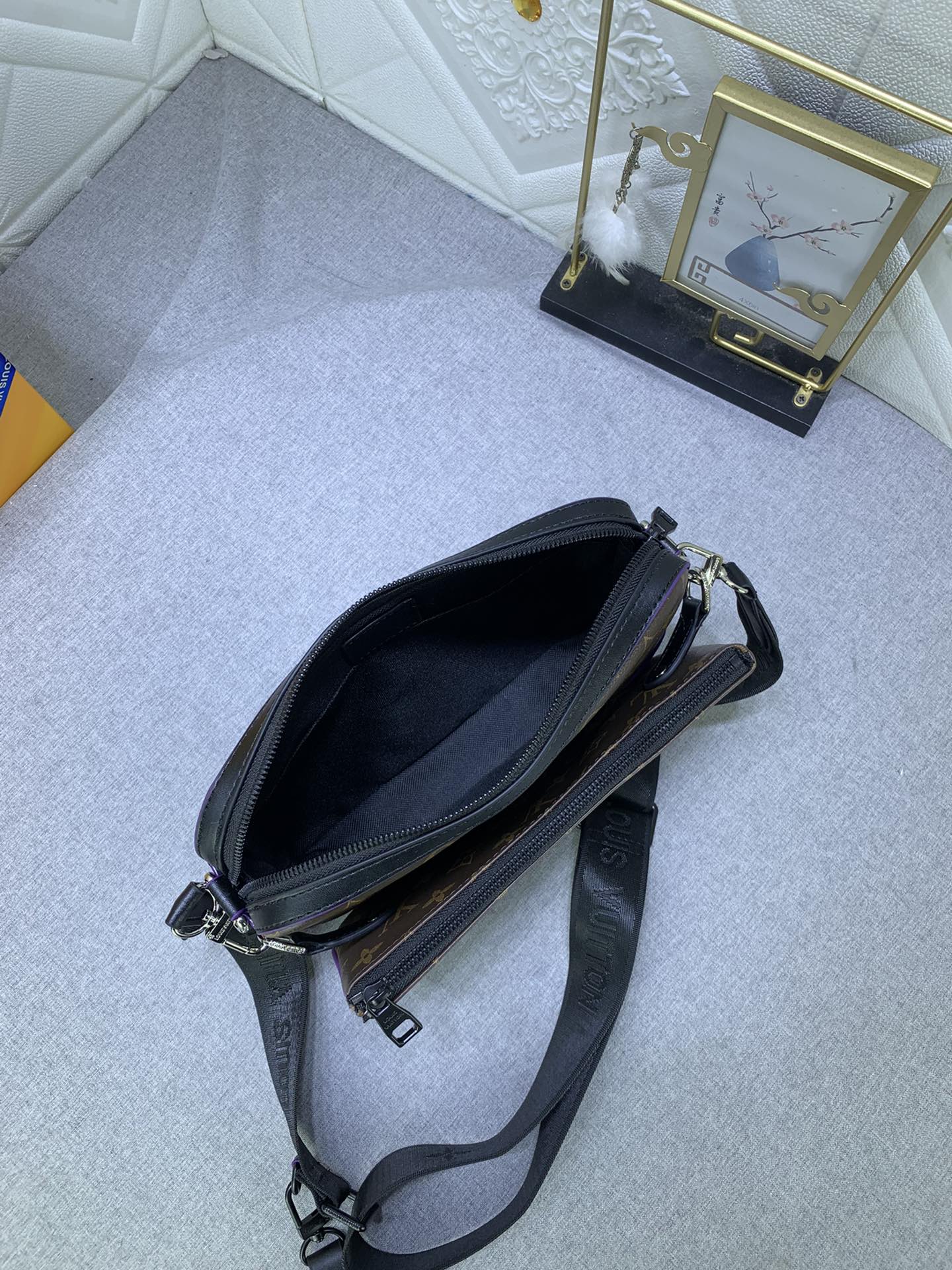 Louis Vuitton Trio Messenger Purple 25Cm M46266