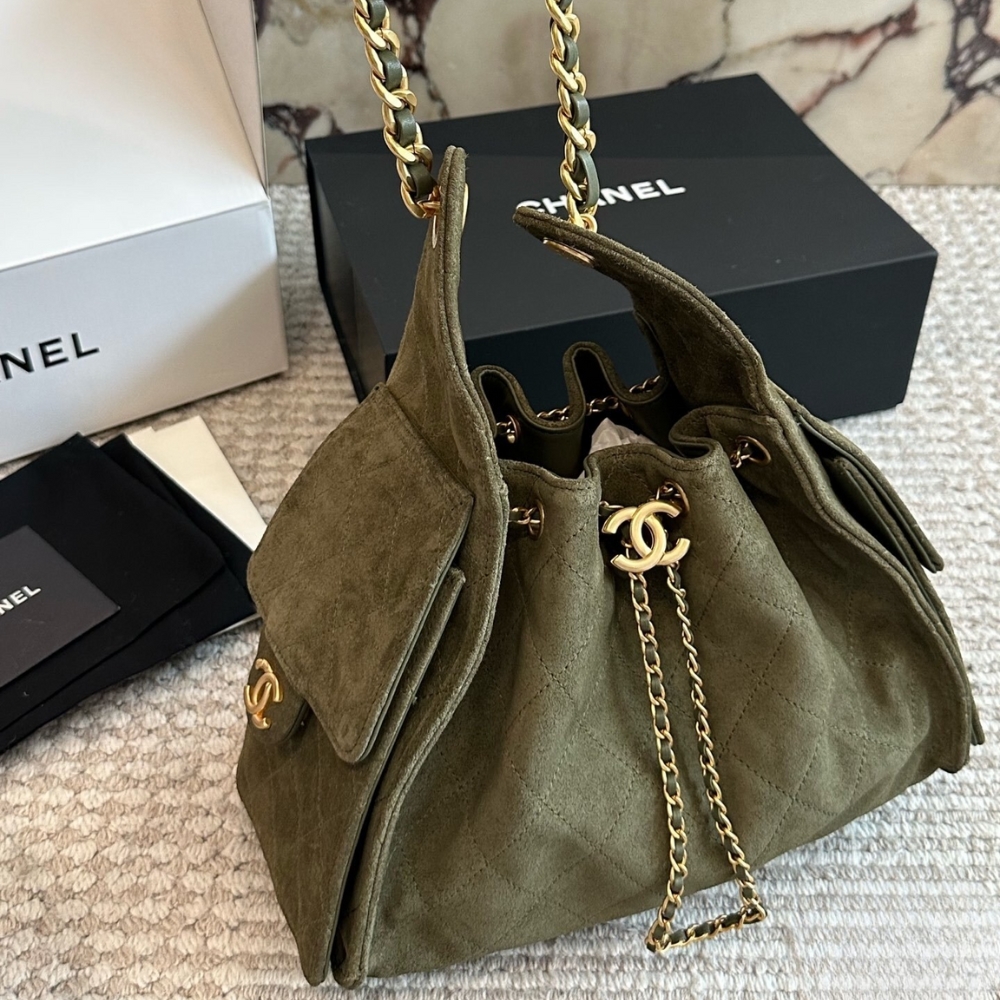 Chanel Small 25 Handbag Gold Tone Metal Khaki 26Cm