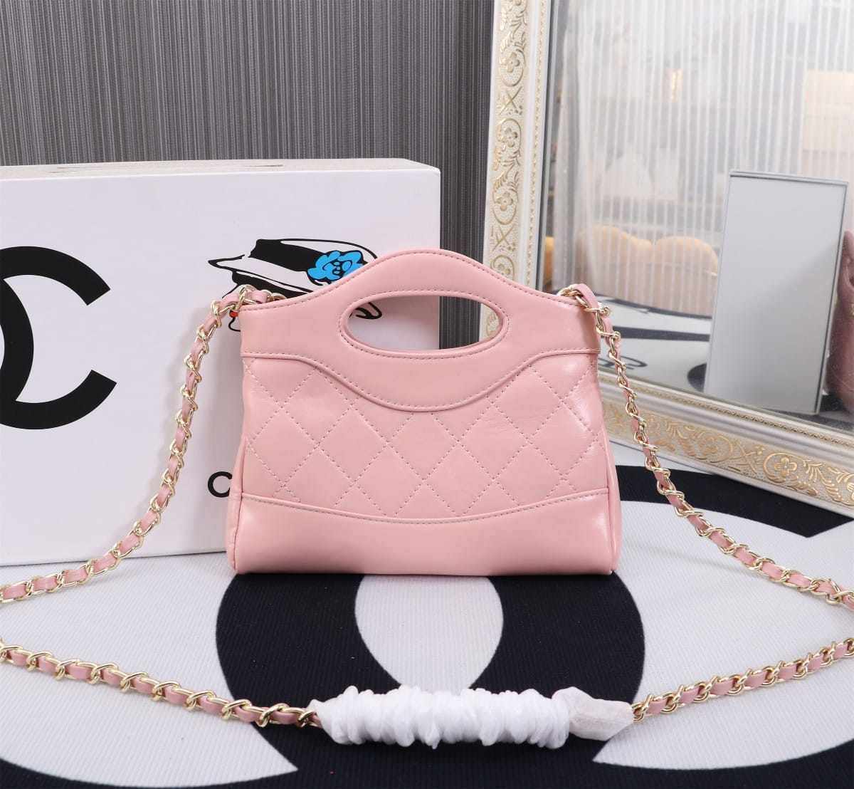 Chanel Shopping Bag Shiny Pink 19Cm As4854 B16220 Nw784