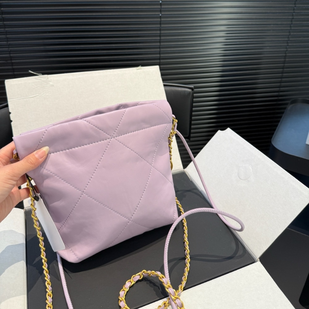 Chanel 22 Mini Handbag Purple 23Cm