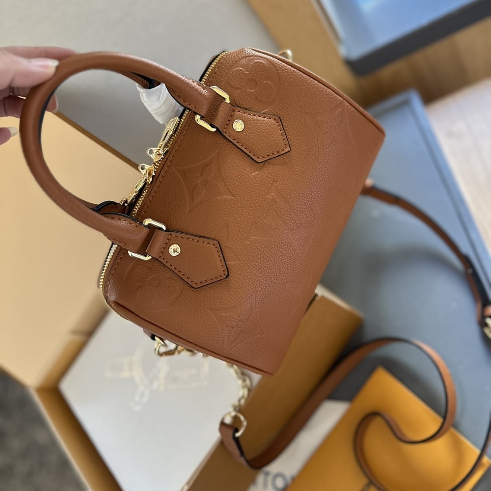 Louis Vuitton Speedy Bandoulière 20 Cognac Brown 20Cm