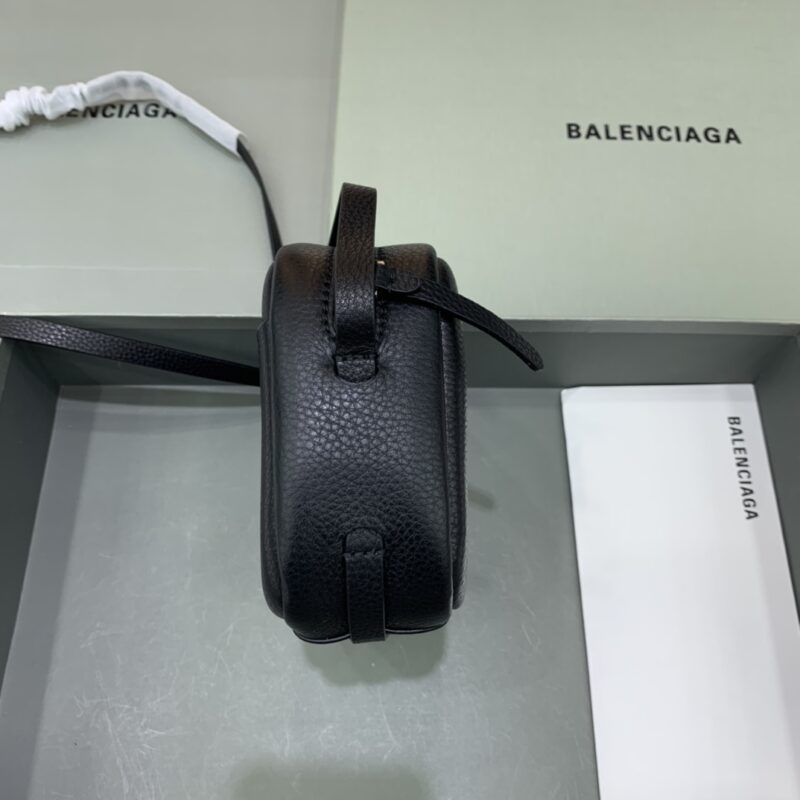 Replica Balenciaga Camera Bag