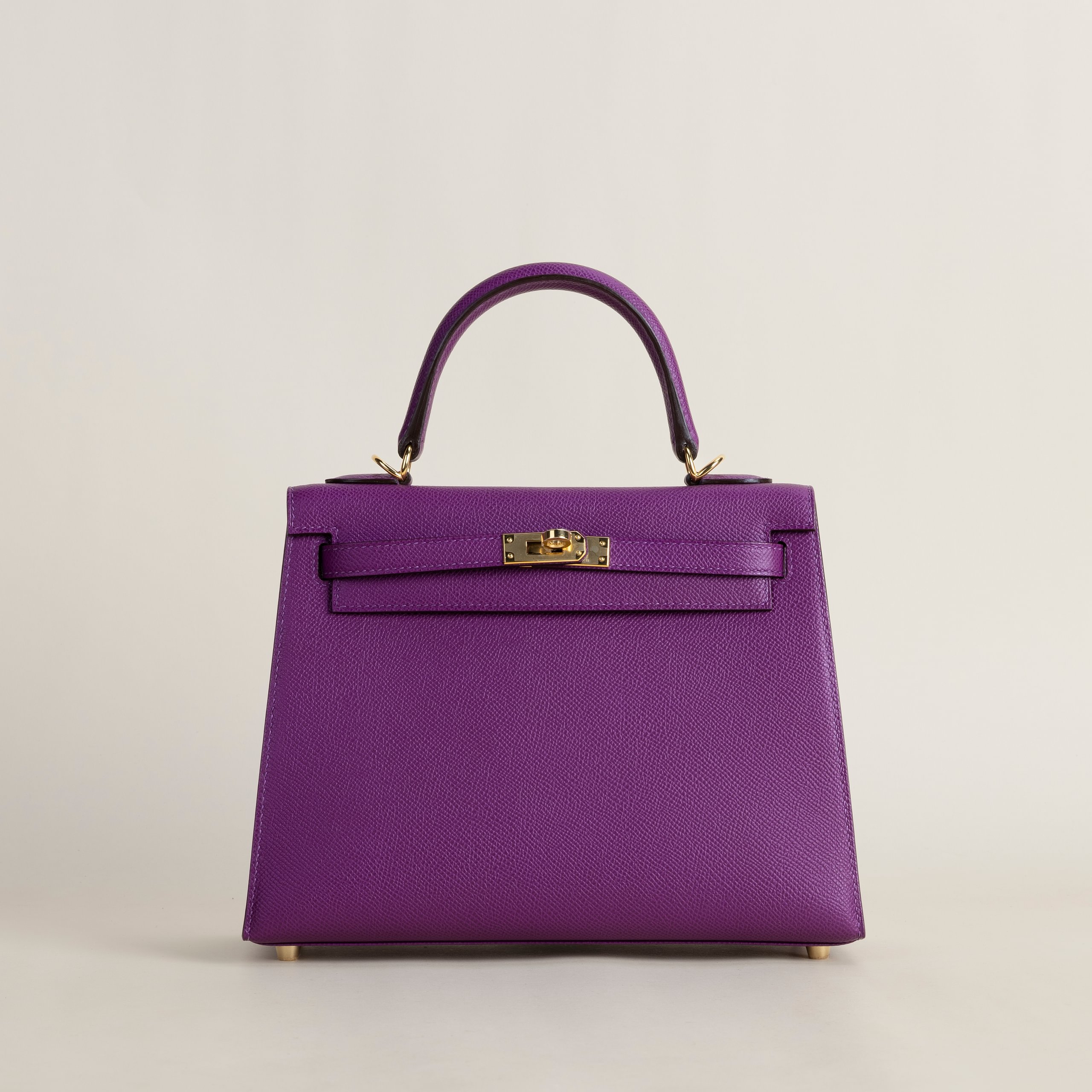 Kelly 25 epsom anemone GHW