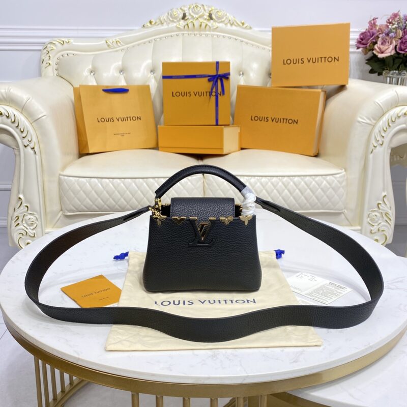 Replica Loius Vuitton Capucines Small Black