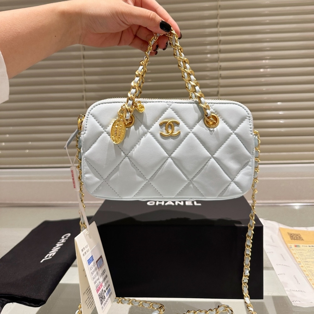 Chanel Matelasse Flap Bag With Chain Mint Blue 20Cm
