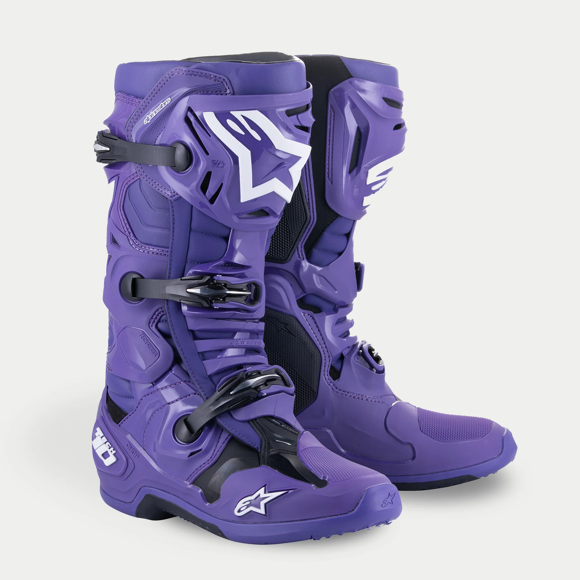 Tech 10 Boots
