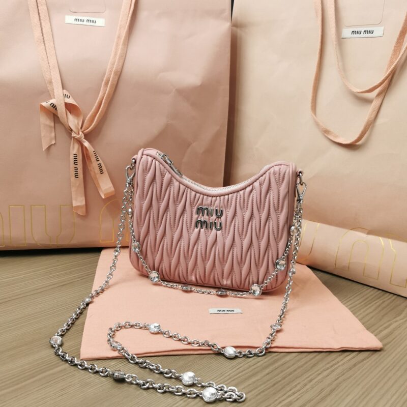 Replica Miu Miu Matelassé Crystal Pink