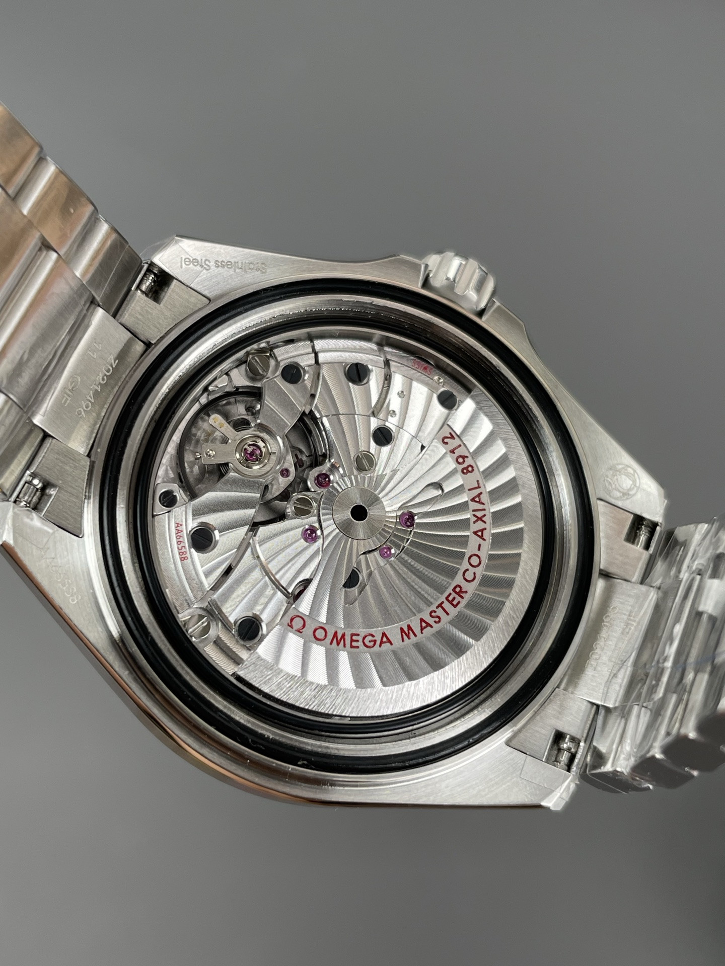 Ocean Universe Seamaster 600M