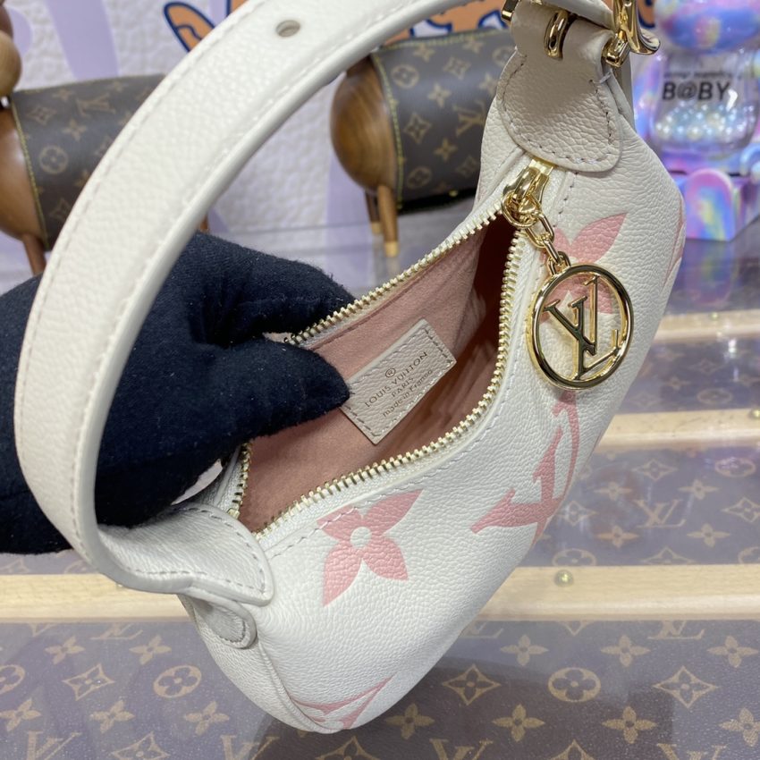 Replica Louis Vuitton Mini Moon Pink