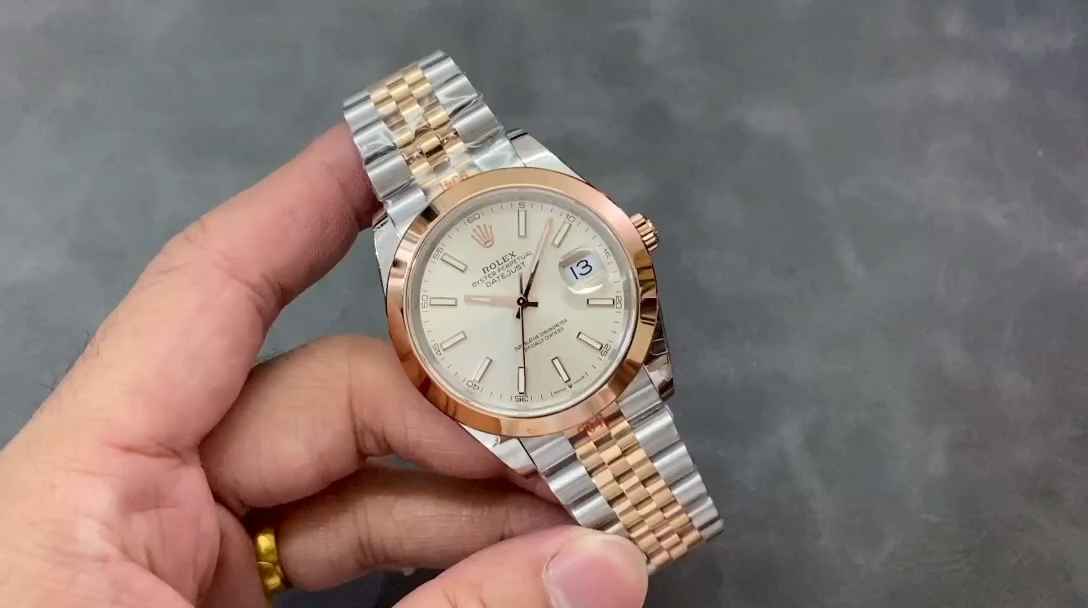 Rolex Datejust 41MM 126301 0010 Rose Gold Sundust Index Dial Mens Replica Watch