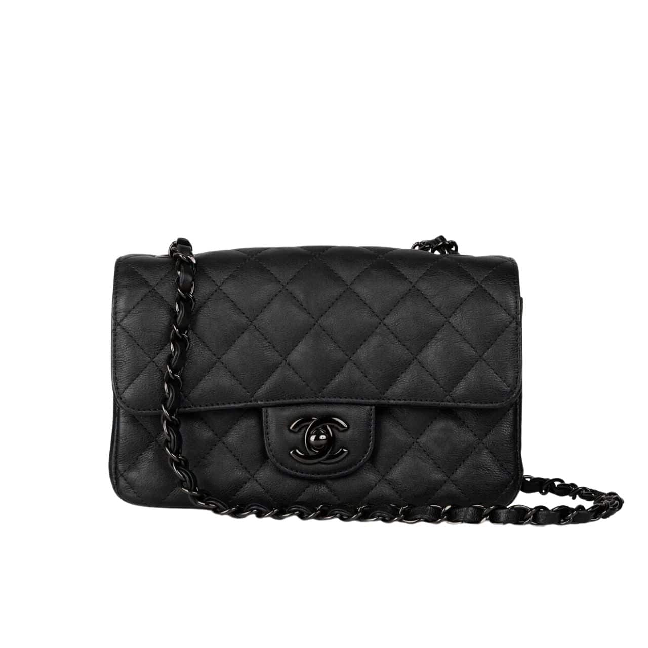 Chanel Flap Bag Black 20Cm