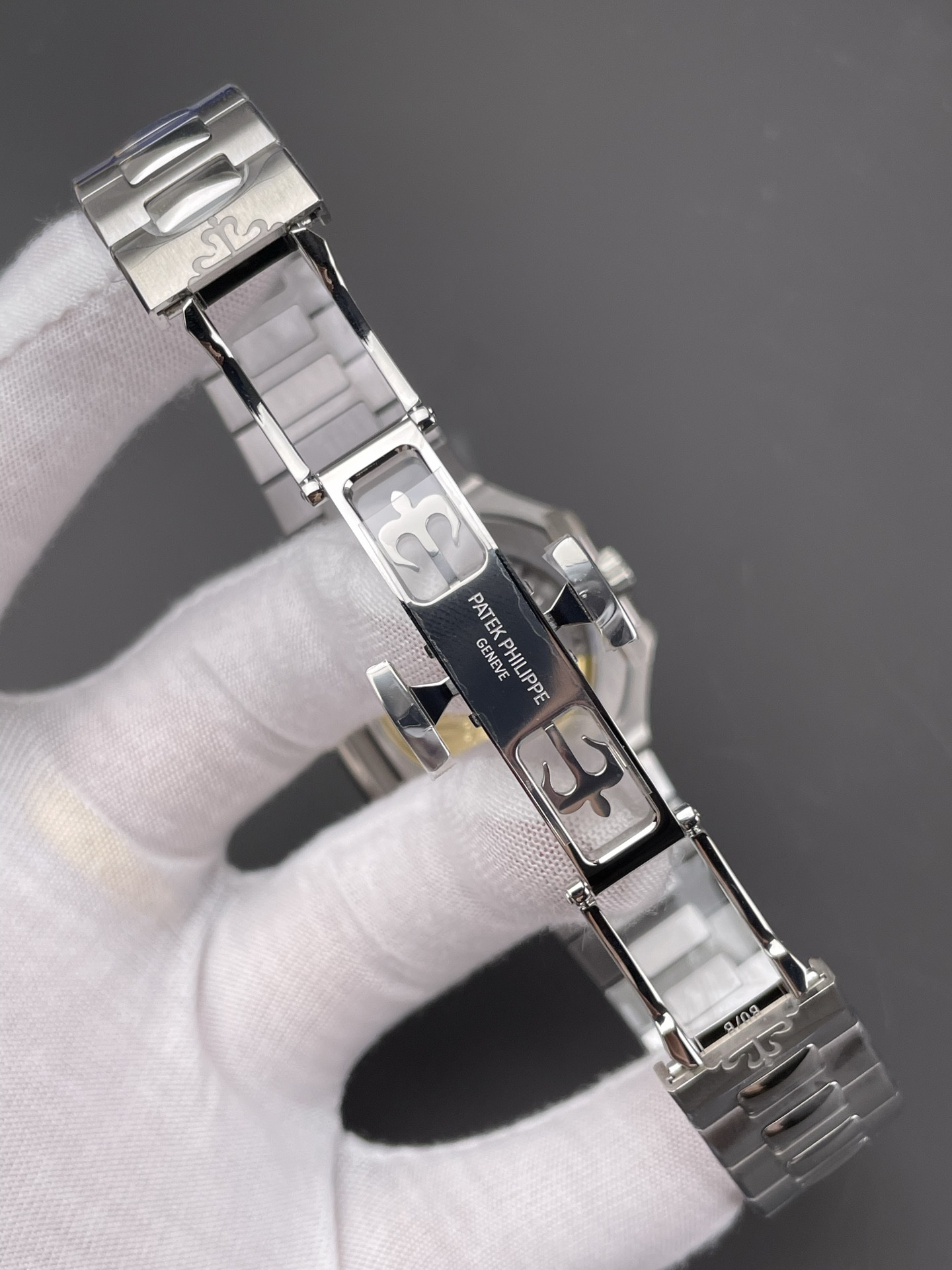 Patek Cubitus 7128 Blue Dial (Small TV)