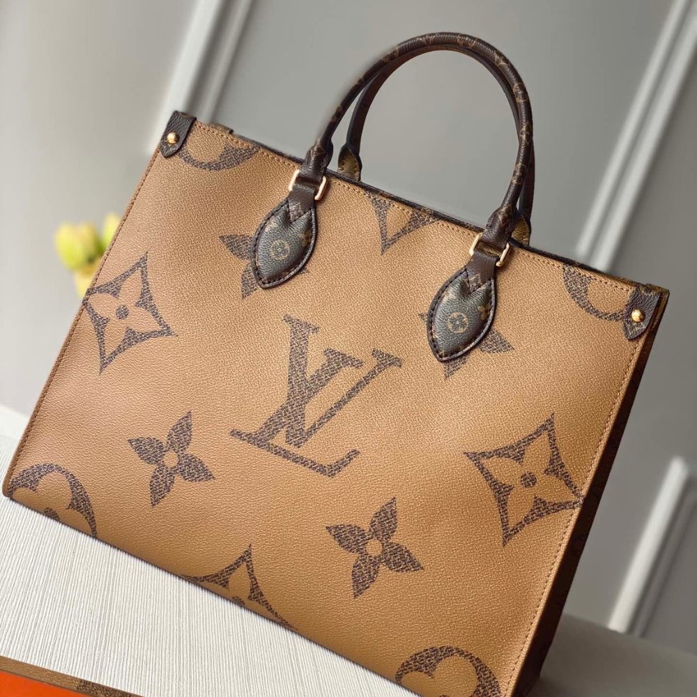 Louis Vuitton Onthego MM Monogram Canvas 35Cm M45321