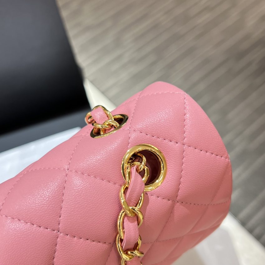 CHANEL Classic Flap 25cm Pink