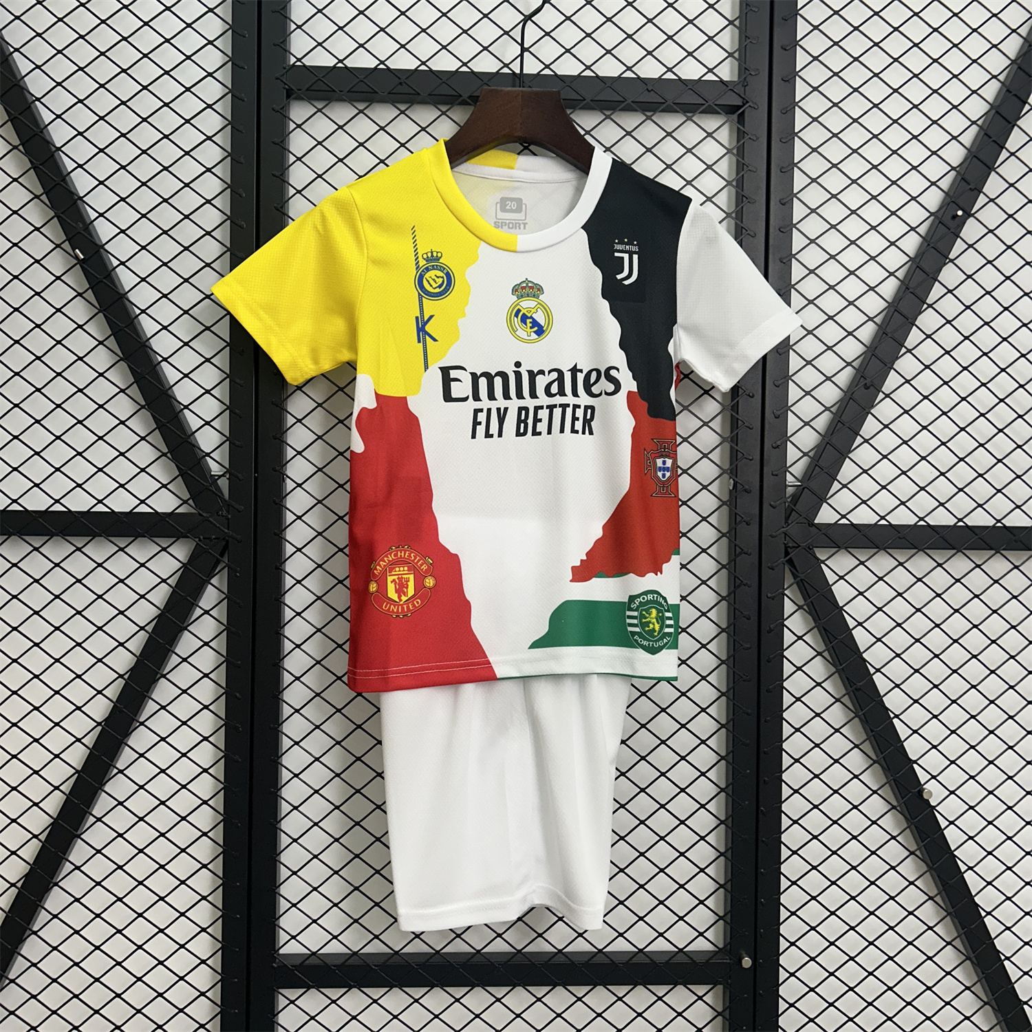 Cristiano Ronaldo Career Commemorative Kids Kit - Real Madrid Manchester United Juventus Portugal Al Nassr Sporting CP - Player Version