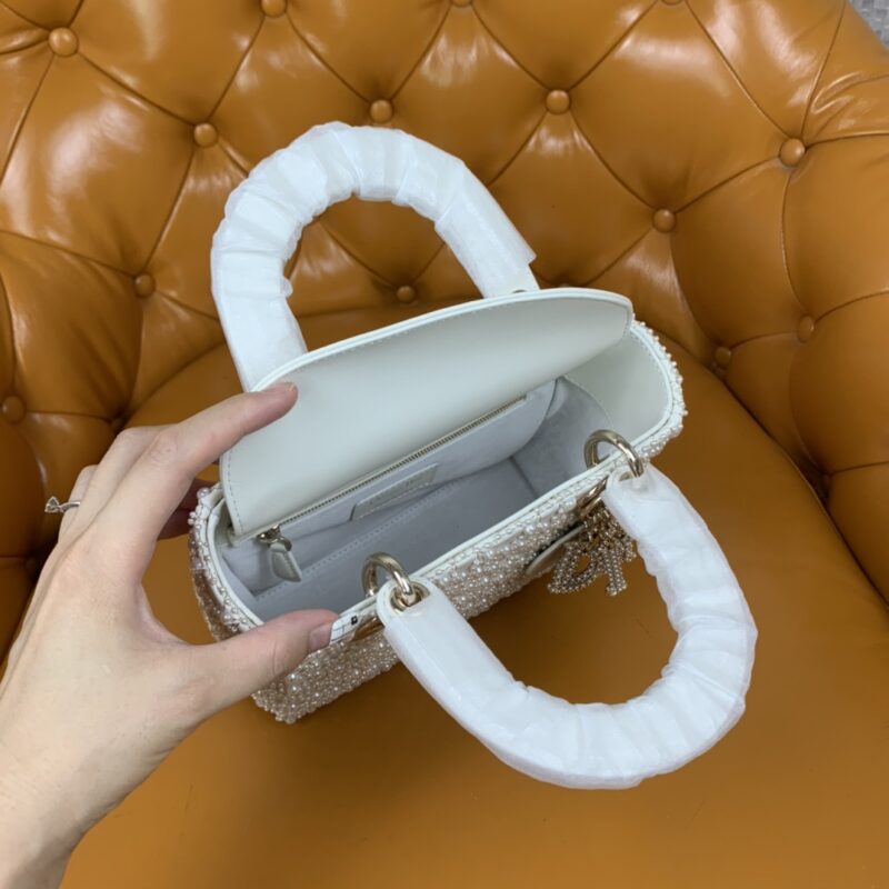 Replica Lady Dior White Pearl