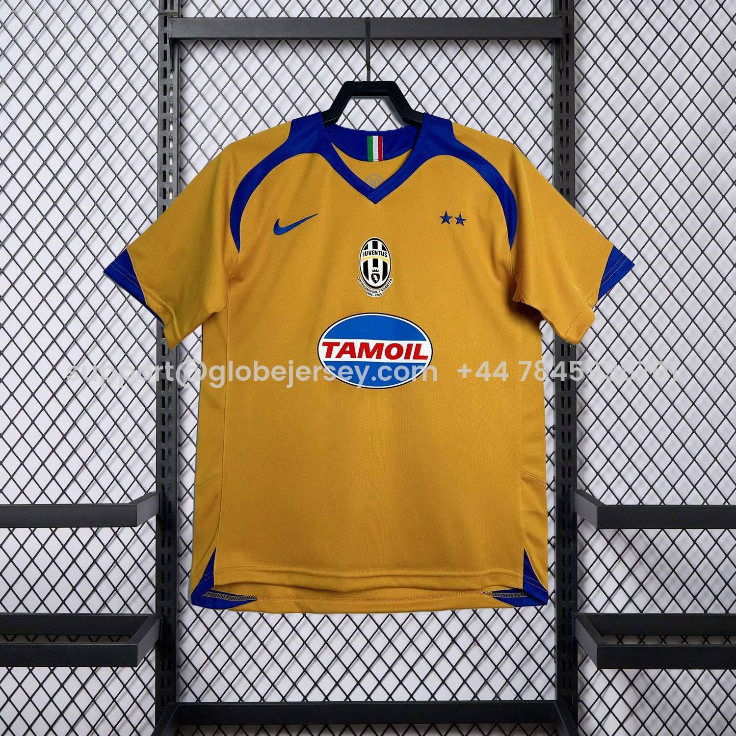 Retro Juventus 2005-06 Third Jersey